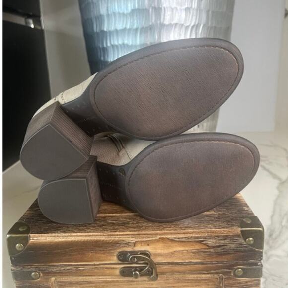 Lucky Brand Ballita Heeled Booties in Taupe - Picture 8 of 9